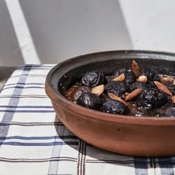 Tagine with Prunes and Almonds