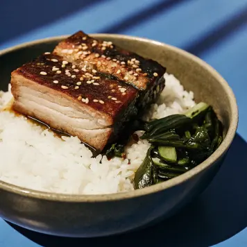 Changhua Braised Pork Rice (彰化爌肉飯)