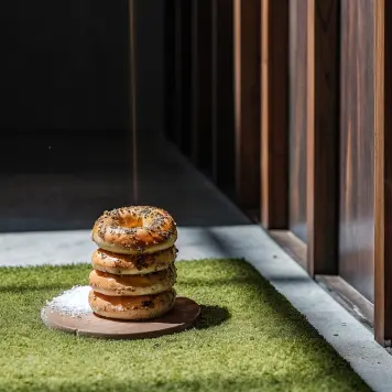 Bagel Montreal-style